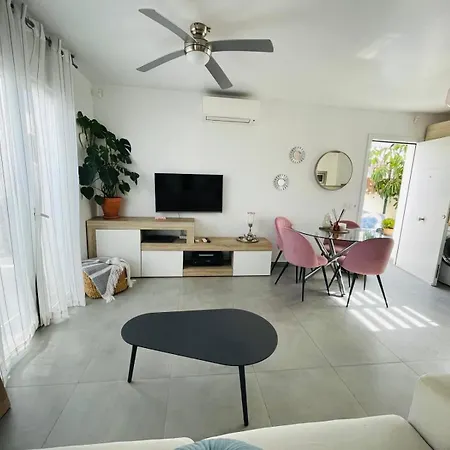 Adosado Piscina Jardin Barbacoa Aire Centrico Moderno *