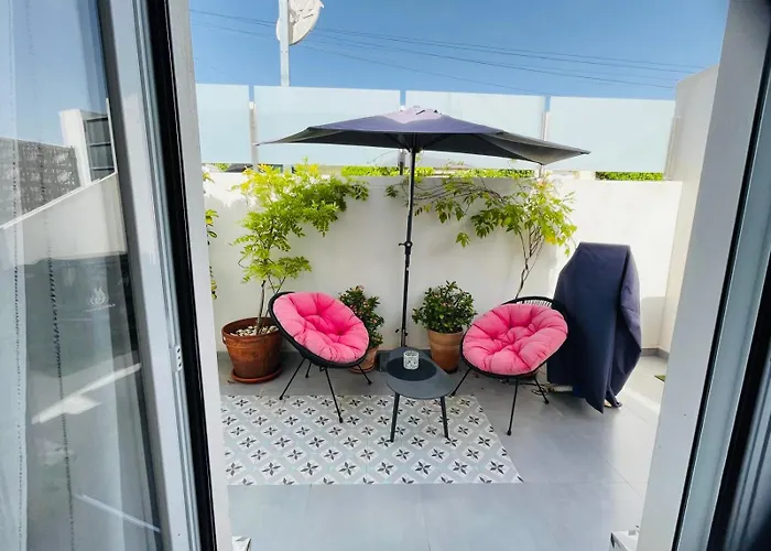 Holiday home Adosado Piscina Jardin Barbacoa Aire Centrico Moderno *